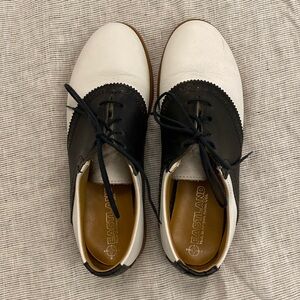 Eastland saddle shoes. Women 7.5. EUC